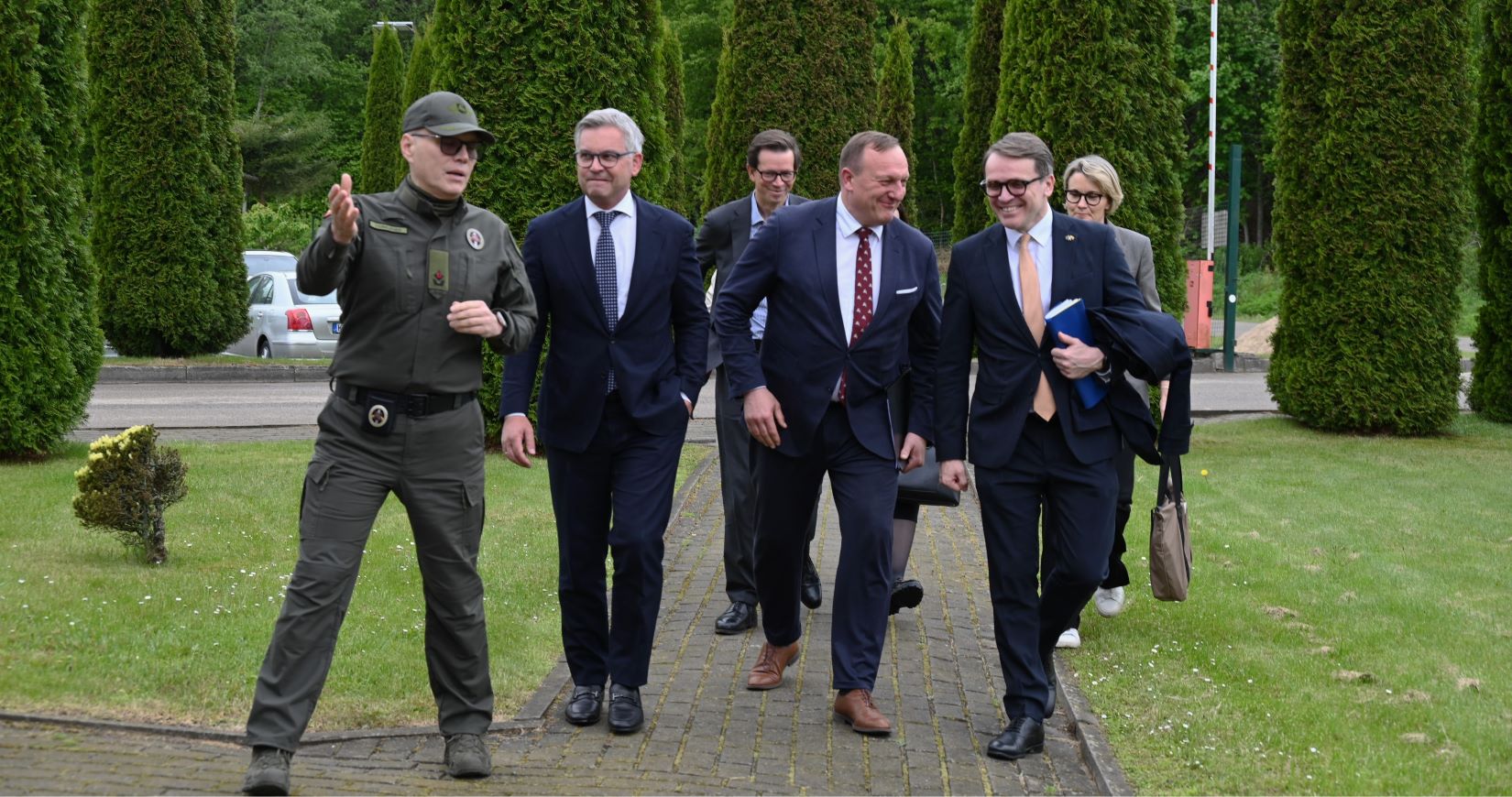 2025-05-26 ES komis-3.JPG