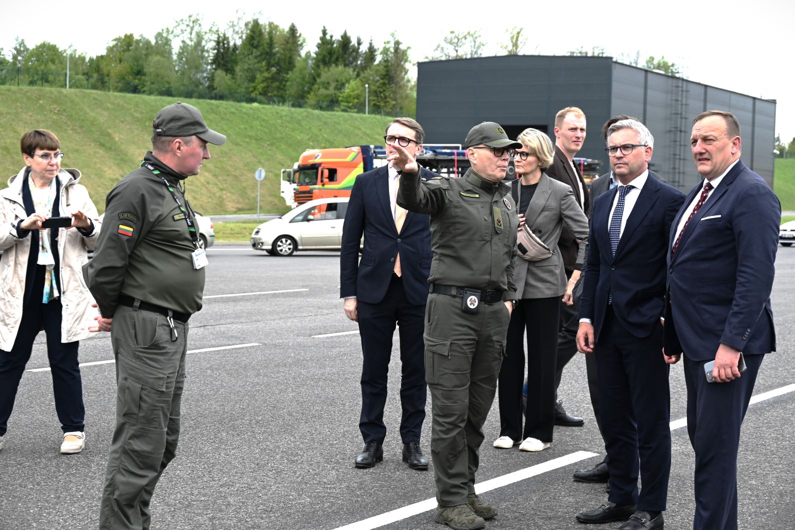 2025-05-26 ES komis-11.JPG