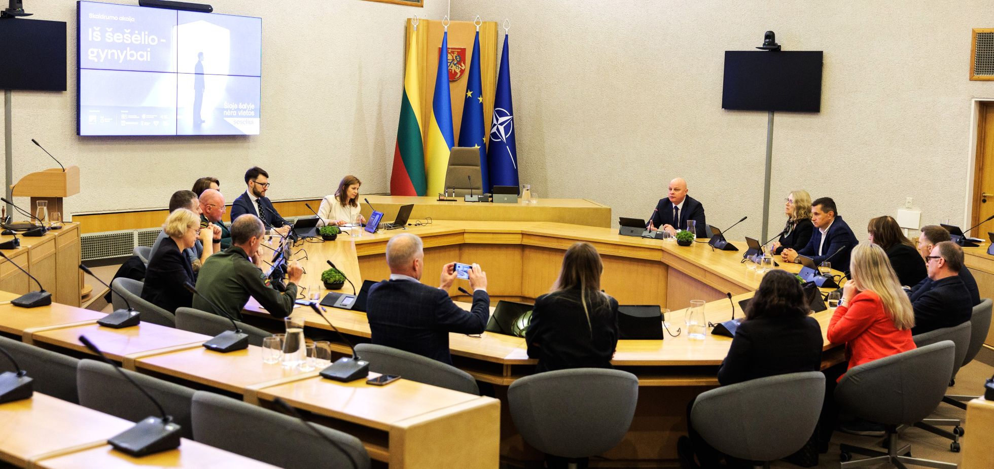 20250529 šešėlis.jpg